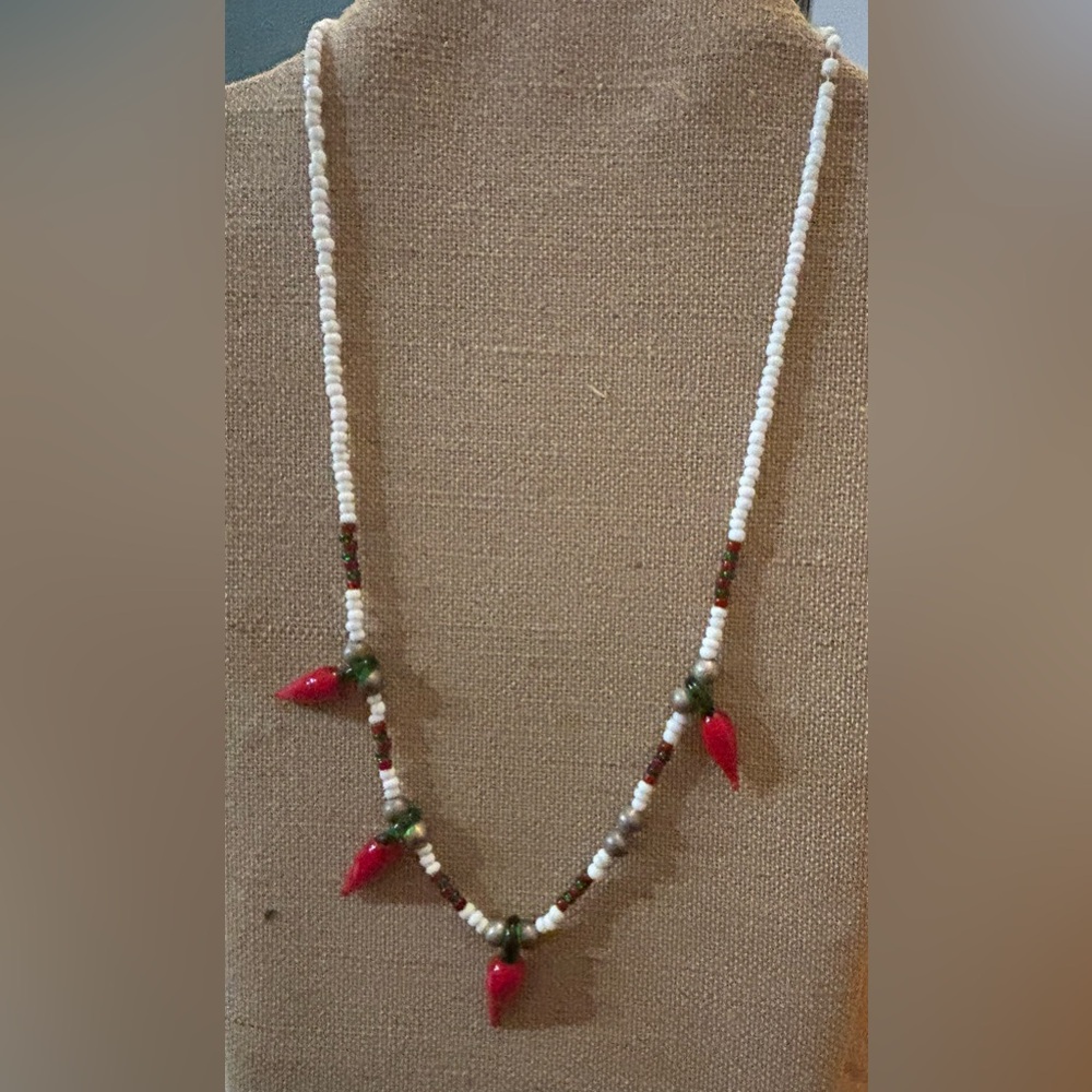 Chili Peppers Necklace Glass A missing a Pepper 27”